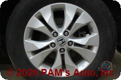 Vehicle photo 7