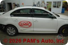 Vehicle photo 3