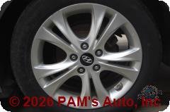 Vehicle photo 7