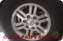 Vehicle photo 7