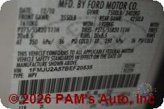 Vehicle photo 13