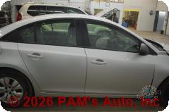 Vehicle photo 3