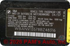 Vehicle photo 13