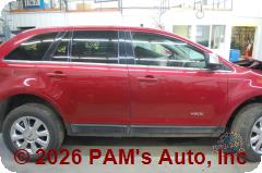Vehicle photo 3