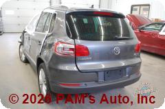 Vehicle photo 5