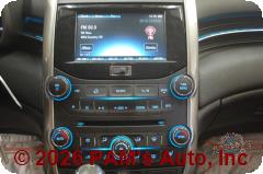 Vehicle photo 12