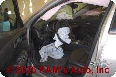 Vehicle photo 8