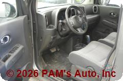 Vehicle photo 8