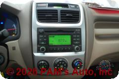Vehicle photo 11