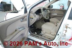 Vehicle photo 8