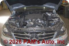Vehicle photo 12