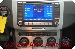 Vehicle photo 11