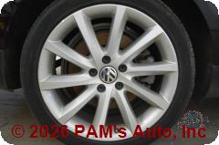 Vehicle photo 7