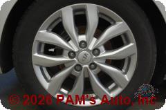 Vehicle photo 7