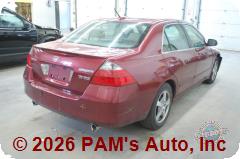 Vehicle photo 4