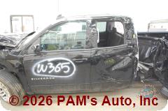 Vehicle photo 6