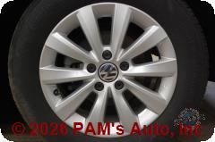 Vehicle photo 7