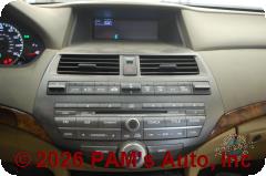 Vehicle photo 11