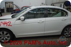 Vehicle photo 6