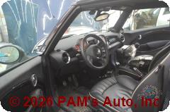 Vehicle photo 8