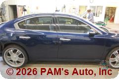 Vehicle photo 3