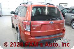 Vehicle photo 5