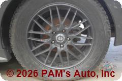 Vehicle photo 7