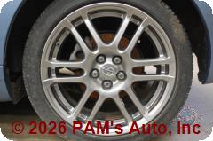 Vehicle photo 7