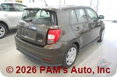 Vehicle photo 4