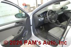 Vehicle photo 8
