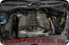 Vehicle photo 12