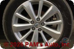 Vehicle photo 7