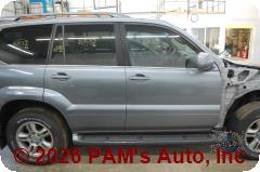 Vehicle photo 3