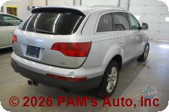 Vehicle photo 4
