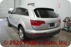 Vehicle photo 5