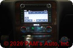 Vehicle photo 11