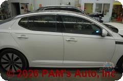 Vehicle photo 3