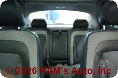 Vehicle photo 9