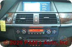 Vehicle photo 11