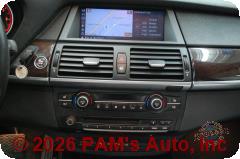 Vehicle photo 11