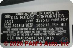 Vehicle photo 13