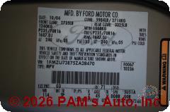 Vehicle photo 13