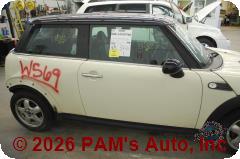 Vehicle photo 3