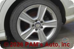Vehicle photo 7