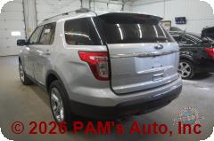 Vehicle photo 5