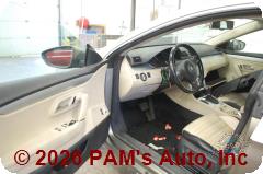 Vehicle photo 8