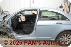 Vehicle photo 6
