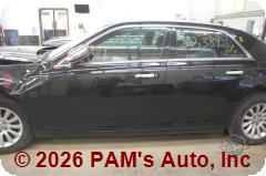Vehicle photo 6