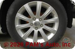 Vehicle photo 7