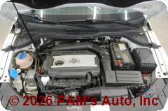 Vehicle photo 12